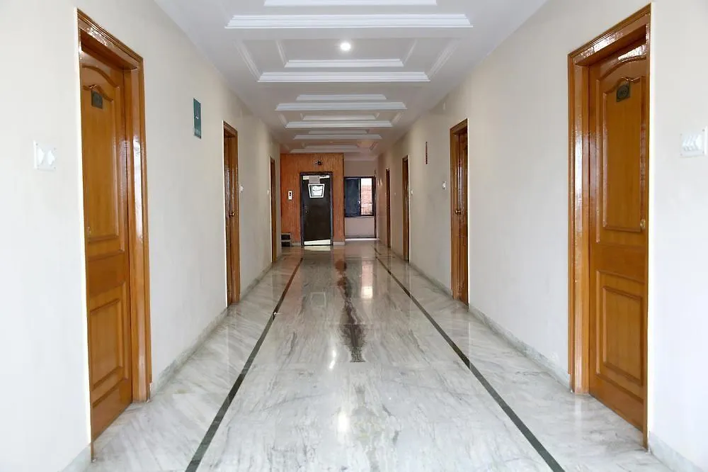 Oyo Rooms Udaipur Railway Station 3*,